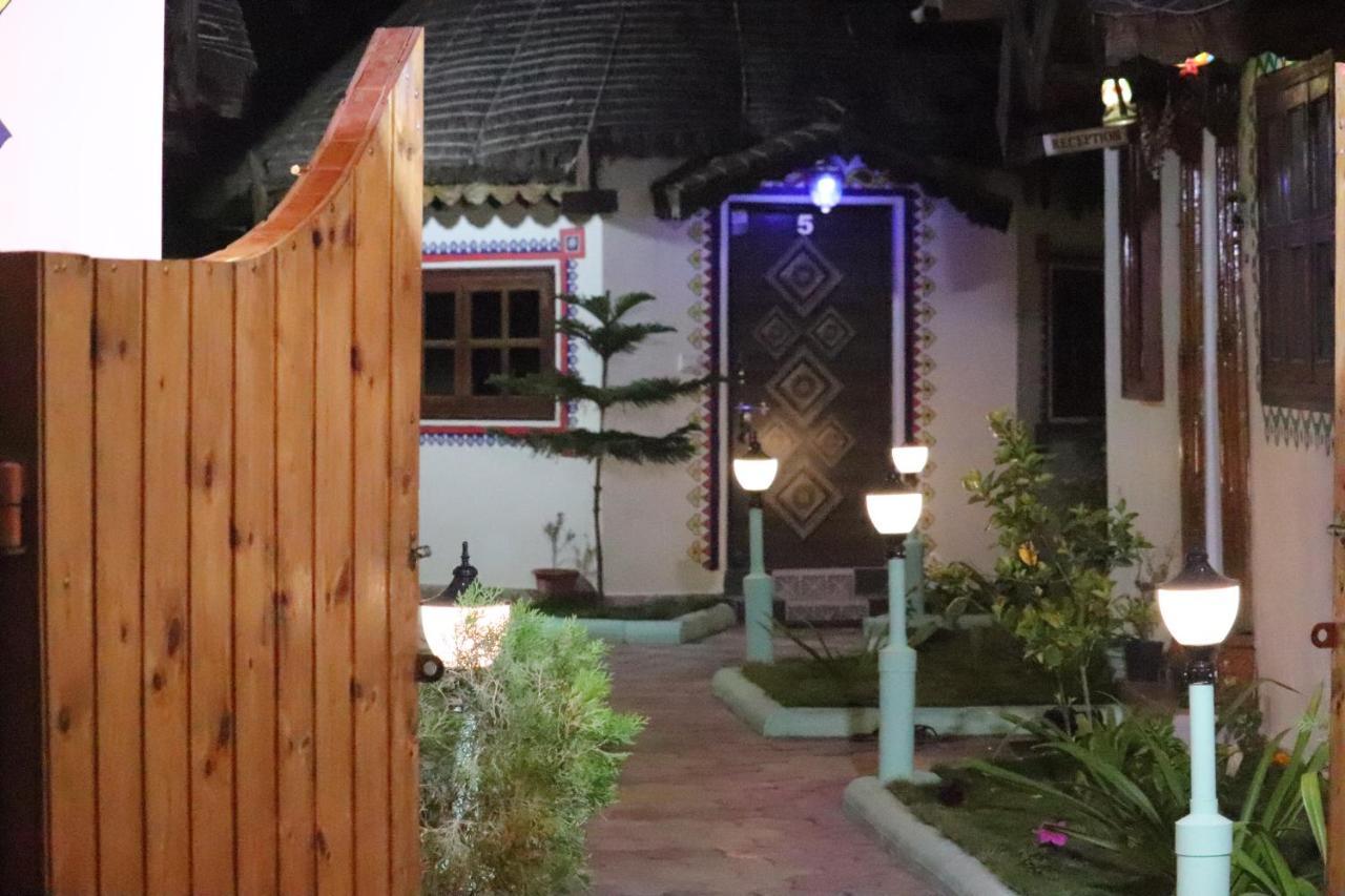 Shyam Home Stay Bhuj Exterior photo
