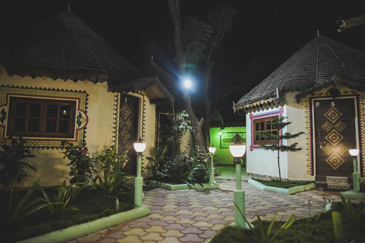 Shyam Home Stay Bhuj Exterior photo